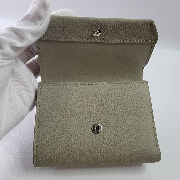 LOUIS VUITTON LV Aerogram Pilot Leather Trifold Wallet - Picture 5 of 14